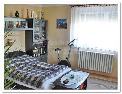 !!! ERDÕKERTESEN 2 GENERÁCIÓ RÉSZÉRE ALKALMAS PANORÁMÁS CSALÁDI HÁZ ELADÓ !!!