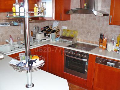 !!! Újpesten Penthouse jellegû örökpanorámás, újszerû téglalakás eladó !!!! 