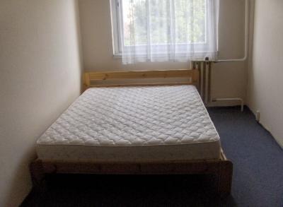 Eladó 55nm-es lakás.