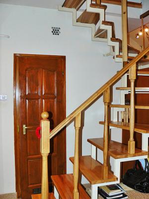 !!! Dunakeszin a Madách lakóparkban, 2004-ben felújított újszerû állapotú téglalakás eladó !!!