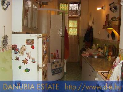 28 m2-es összkomfortos garzon a Ciprus utcában