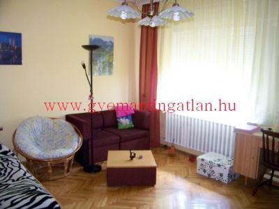 Eladó ingatlan Szekszárd sorház 3200418