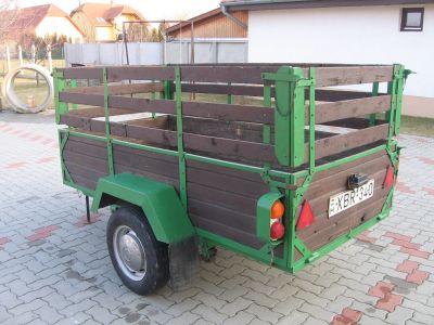 Masszív utánfutó eladó!