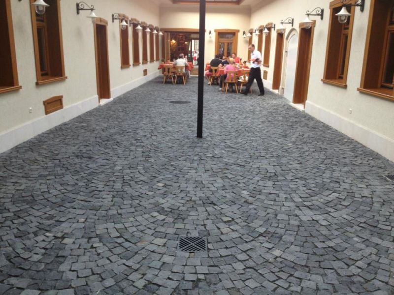 Bazalt kockakő 7cm x 7cm