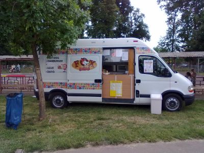 Eladó Renault Master büfékocsi