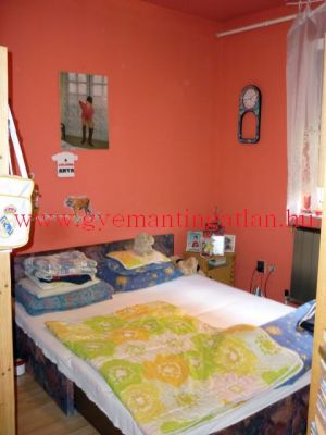 Eladó családi ház Szekszárd 3200405