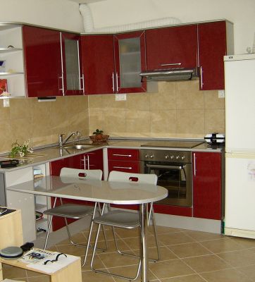 Tulajdonostól metróközeli, újszerű garzon eladó