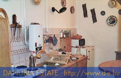 V. kerület, Irányi utcában 2 szobás, teljesen felszerelt lakás kiadó