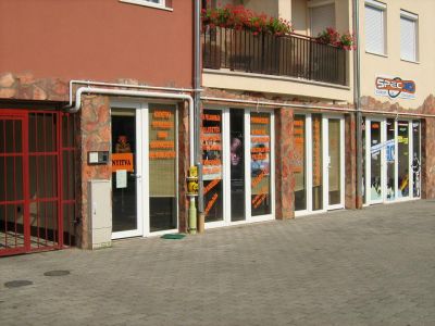 Fodrász,kozmetika,köröm,szoli