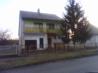 Szintes családiház vitka