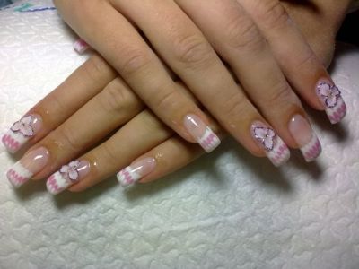 Kézápolás, Műköröm Építés