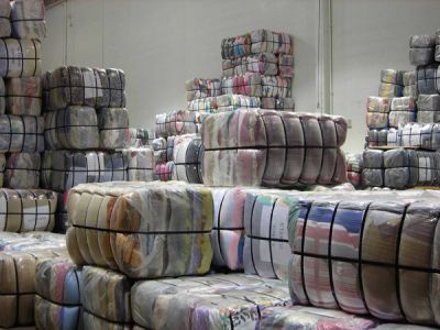 Kizárólag Angol használtruha kereskedés