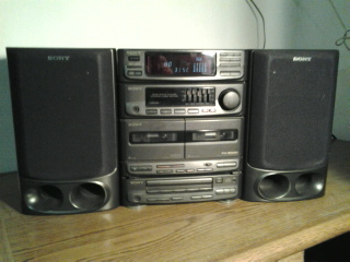 Olcsón eladó újszerű állapotú SONY Hifi torony