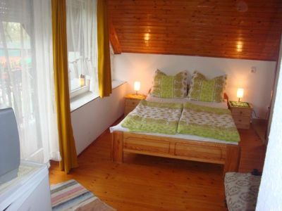 Apartman,  szállás vízparton