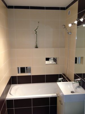 Zuglói 46 nm-es gyönyörű panellakás eladó!