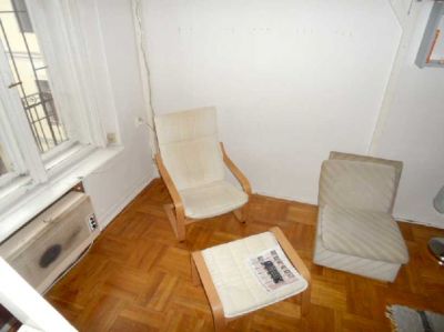 IX.ker. Boráros téren eladó garzon 8,99mFt