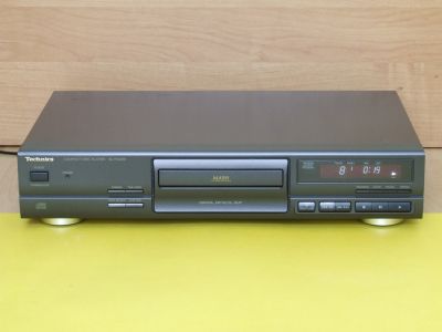 Szobai hifi készülékek, hangfalak: