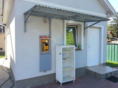 Autómosó eladó /önkiszolgáló/