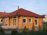 Kőműves, festő, burkoló, ács, asztalos, víz-gáz-fűtés szerelő, villanyszere