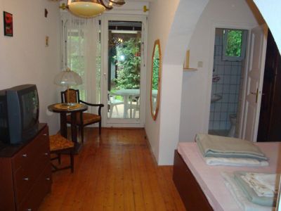 Apartmanok Balatonszárszón, vízparttól 50 m-re
