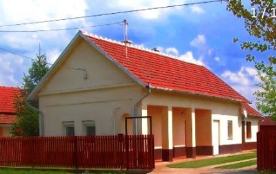 Abádszalóki szálláshely