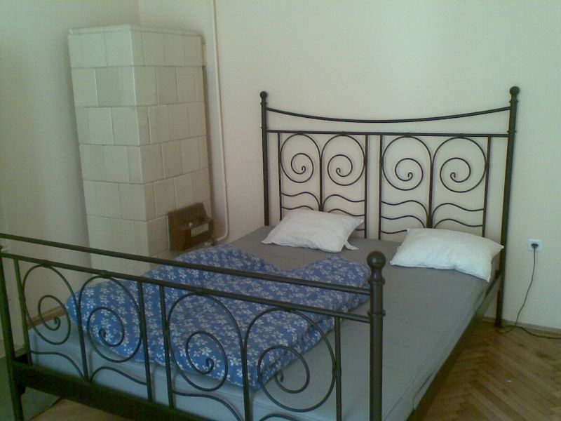 Eladó 3 szobás lakás a Deák térnél