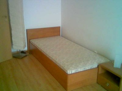 Kiadó 3 szobás újszerű lakás az Oktogonnál