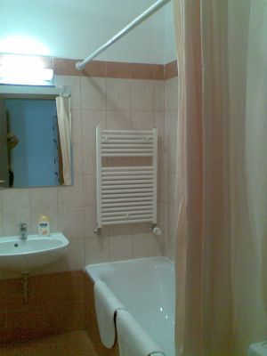 Kiadó 2 szobás lakás a Kodály köröndnél