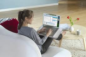 4 fő megbízható munkatársat keresek online munkára