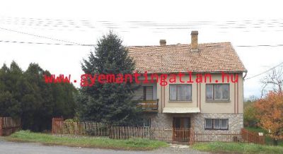 Zombán nagy családi ház eladó
