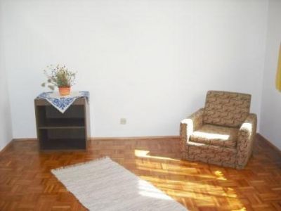 Eladó tégla építésű lakás, Pécs-Egyetemi városrészben