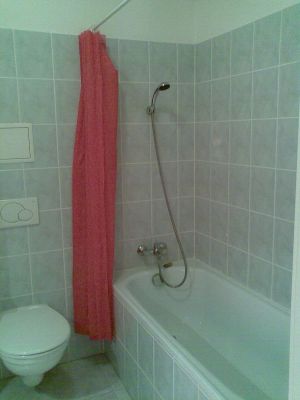 Eladó 1 szobás újszerű lakás a Kodály köröndnél