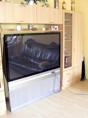 155 cm-es képátlójú Thomson Scenium projektoros tv eladó kitűnő állapotban!