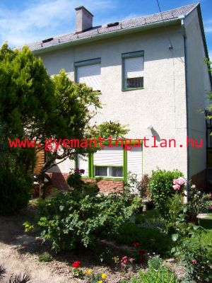 Eladó ikerházrész Szekszárd jó környékén 3200414