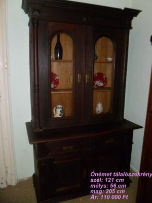 Ónémet tálalószekrény