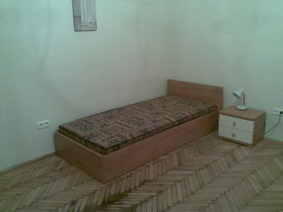 Kiadó 3 szobás lakás a Jászai Mari térnél