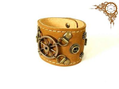 Bőr karkötő Steampunk stílusban