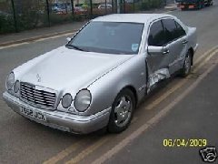 mercedes alkatresz bolt