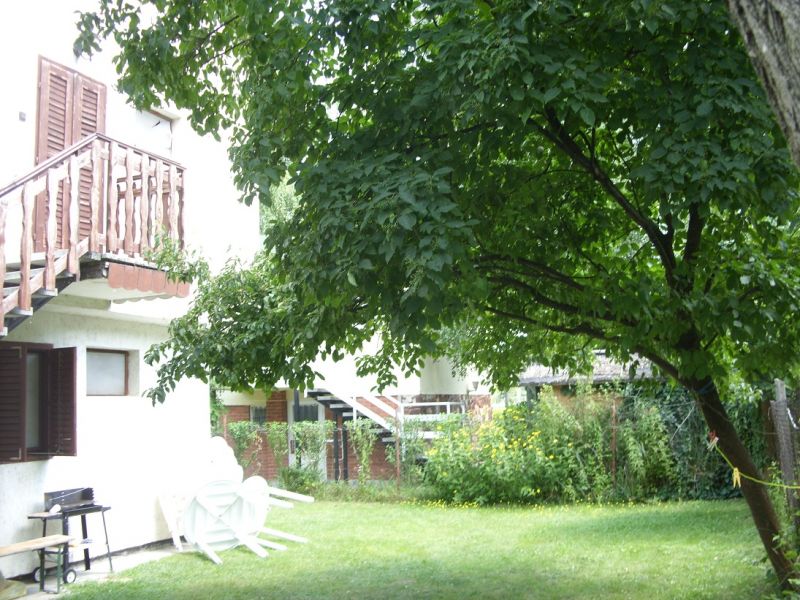 3 apartmanos nyaraló kiadó!