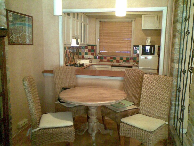 Eladó 2 szobás lakás a Deák térnél