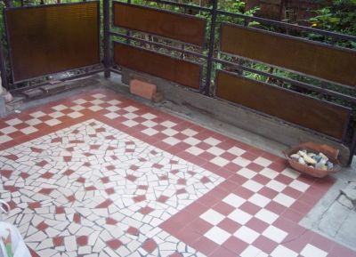 Orosházán 98nm-es, duplex, sorházi, kertkapcsolatos lakás eladó