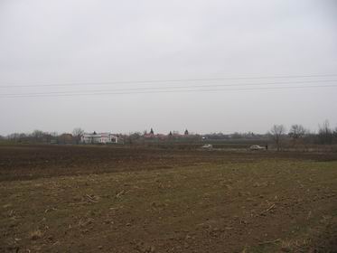 beépíthető telek Tiszafüreden fő út mellett eladó