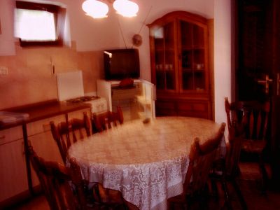 Három apartmanos nyaraló olcsón kiadó