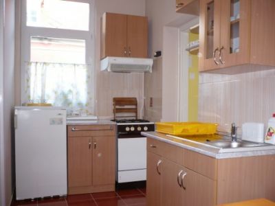 Balaton közeli szállás 4 főre 2500/fő/éj