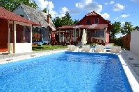 Vízparti nyaralás.