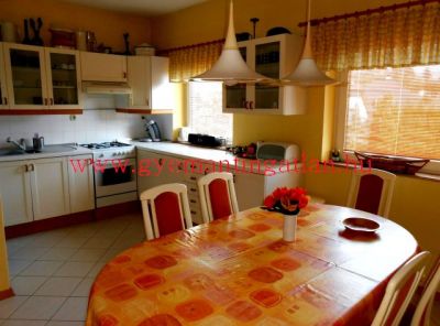 Elegáns családi ház