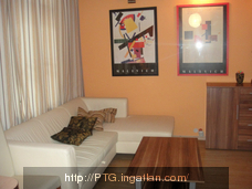 Kiadó 2 szobás felújított lakás az Operánál