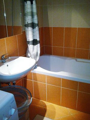 Kiadó 2 szobás lakás az Arany János utcánál