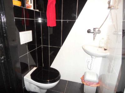 IX.ker. Angyal u.-ban eladó 141 nm-es lakás, irodának is