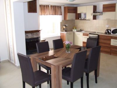 Utószezoni kedvezményekkel kiadó nyaralók